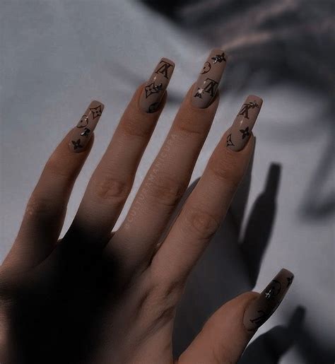 Nails Aesthetic Nude Brown: The Trending Nail Color Of 2023