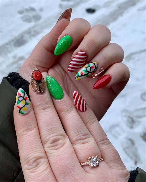 Nails Almond Christmas: The Trending Nail Art For The Holiday Season