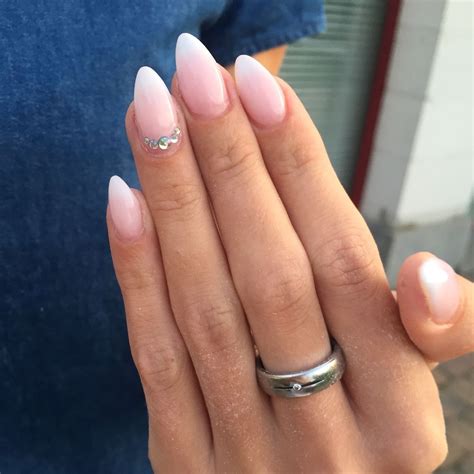 Nails Almond Light Pink: The Trending Nail Color In 2023