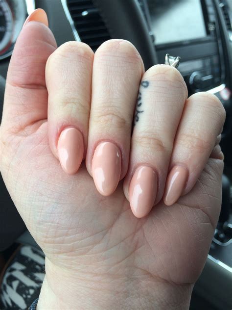 Nails Almond Peach: A Trending Color In 2023