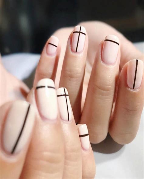 26 Easy and Beautiful Line Nail Art Designs for 2019 Fashionre