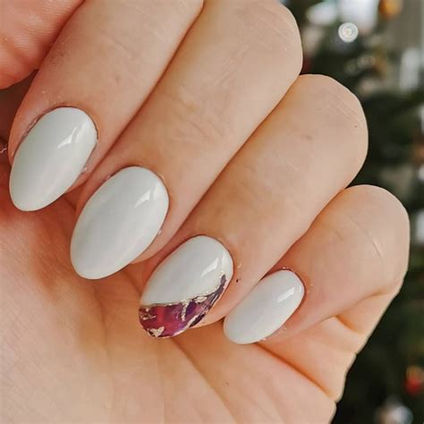 Nails Art Unghie Corte: The Latest Trend In Nail Art For Short Nails