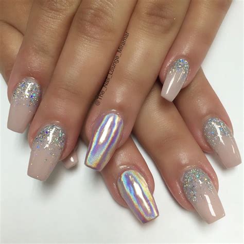 Nails Chrome And Glitter: The Trending Style In 2023