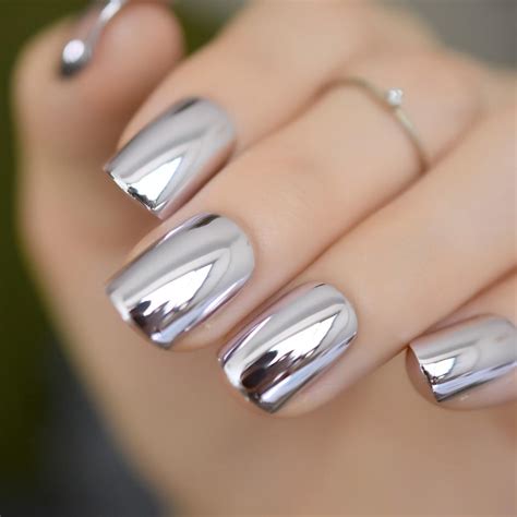 Nails Chrome Argent: The Latest Trend In Nail Art