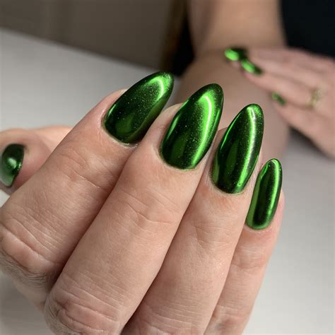 Nails Chrome Dark Green: The Trending Color For 2023