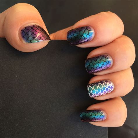 Multi chrome mermaid nails... Mermaid nails, Nails, Nail polish
