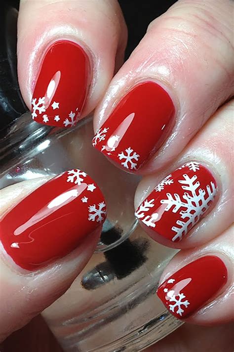 Nails Easy Christmas: A Tutorial To Get Your Nails Ready For The Holidays