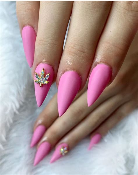 Nails Elegant Pink: The Latest Trend In 2023