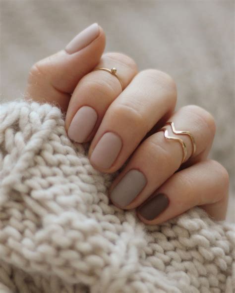 The Beauty Of Nails Short Beige