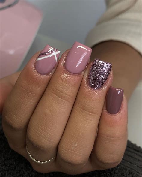 Nails Short Gel Fall: A Trendy Manicure For The Season