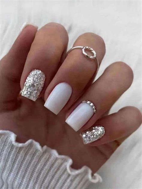 Nails Design Ideas White