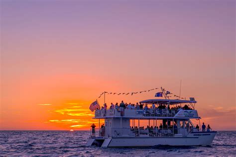 Naples Sunset Cruise Review: Is It Worth It?
