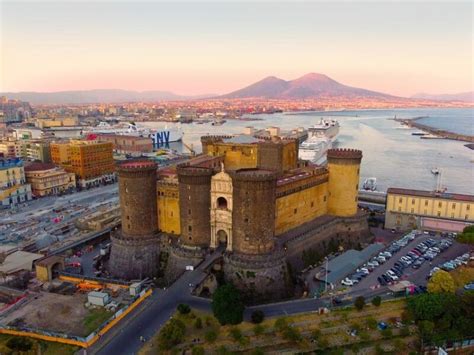 Naples private excursion