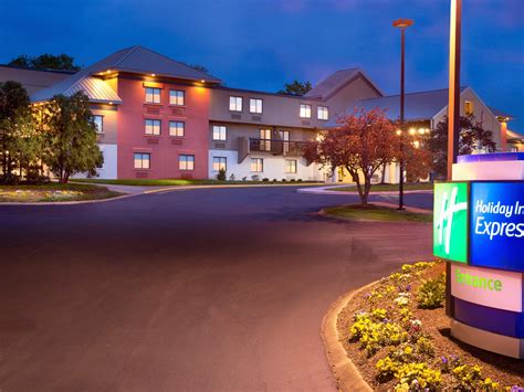 Nashville Tn Airport Hotels With Free Shuttle