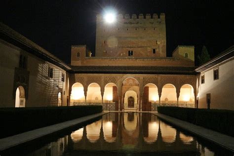 Nasrid Palaces Night View