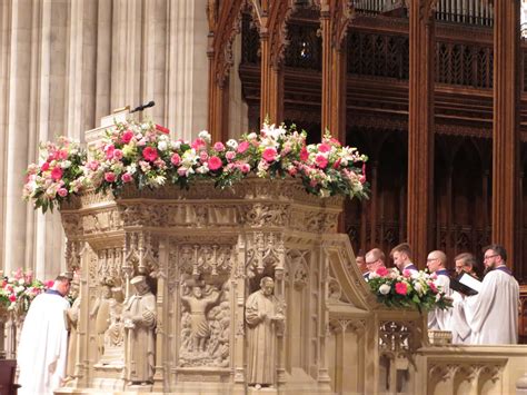 National Cathedral Easter