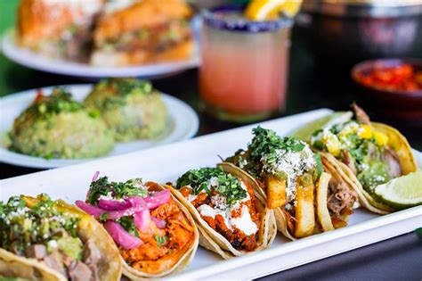 Native Foods Denver Taco Tuesday Atmosphere