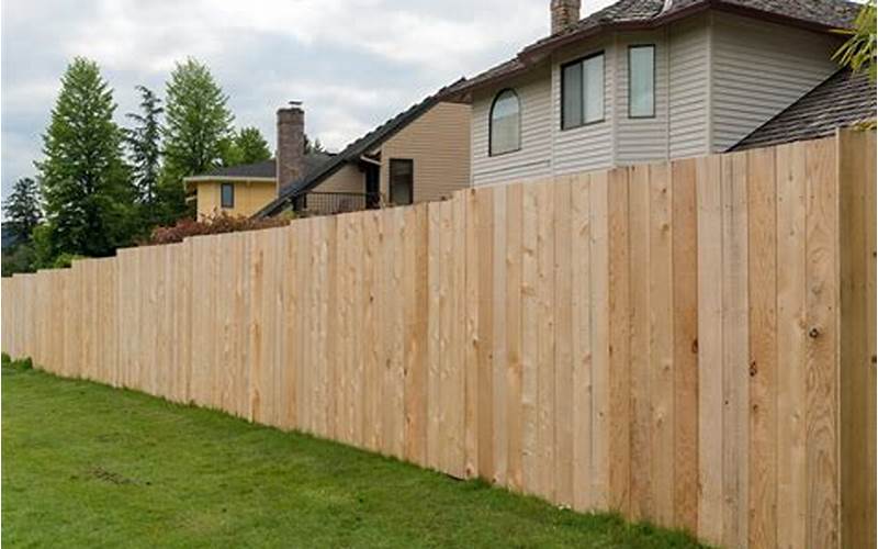 Natural Rough Uncut Privacy Fence: The Pros And Cons