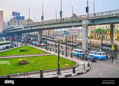 Navigating Midan Ramses