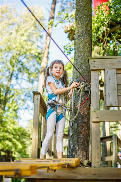 Navigating Ropes Course