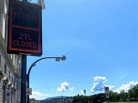 Navigating ZTLs (Limited Traffic Zones)