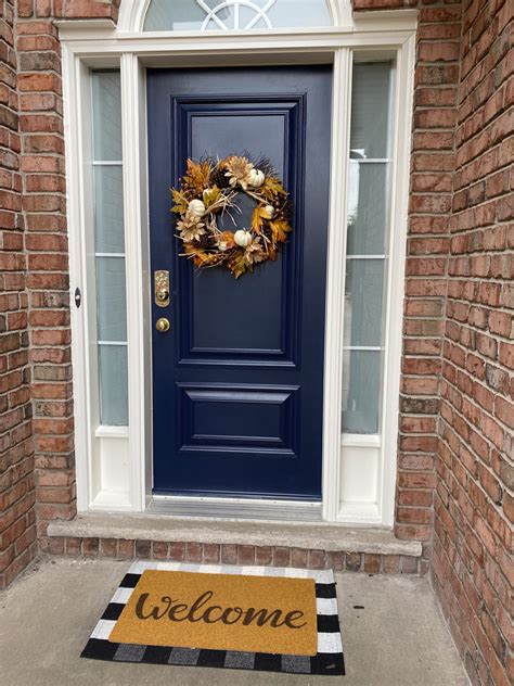 Navy Blue Front Door: Stylish Entryway Upgrade