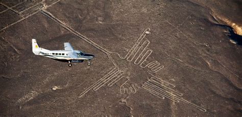 Nazca Tour Plane