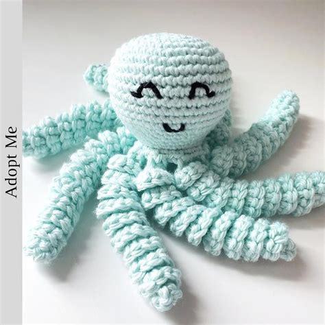 Neonatal Octopus Crochet Pattern