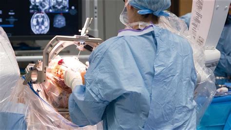 Neurosurgery: Options, Recovery & When to Seek Help