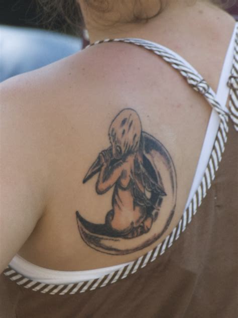 12 Beautiful Moon Tattoos Based On Your Zodiac Sign