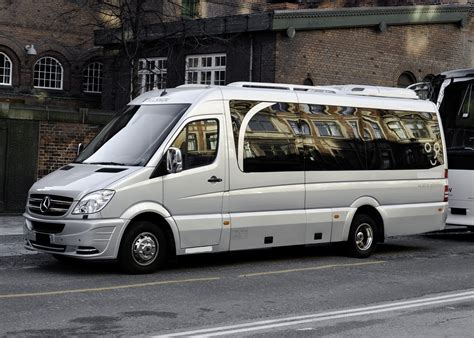 Newcastle Australia Mini Van