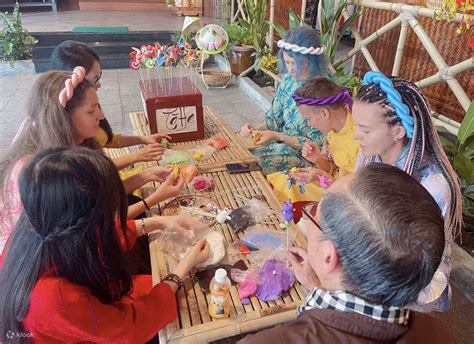 Nha Trang craft workshop