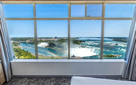 Best hotel room views of Niagara Falls