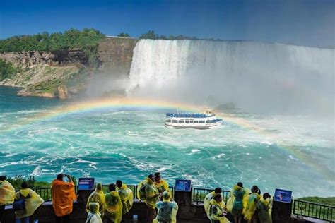Niagara Falls tour package