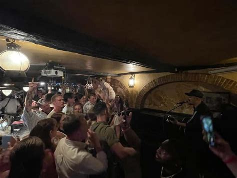 Nice Pub Crawl Atmosphere