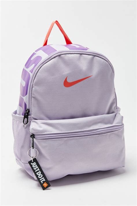 Nike Backpack Outfit Fashion Styles: How To Rock Your Look In 2023