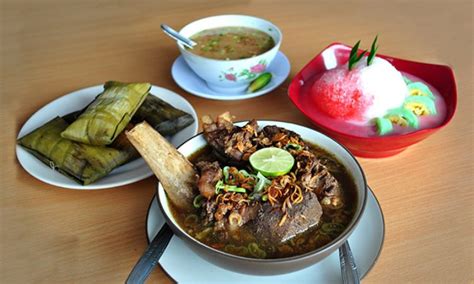 Nikmati Wisata Kuliner di Kota Makassar