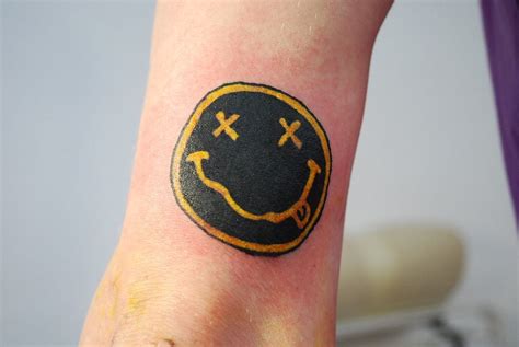 Nirvana smiley for joyboylithium Come and get more band