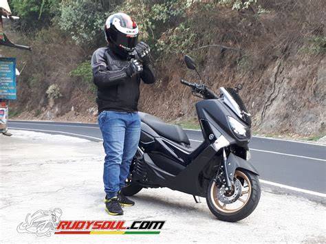 Nmax Biodata