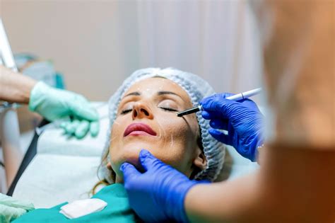 Non-Invasive Cosmetic Procedures
