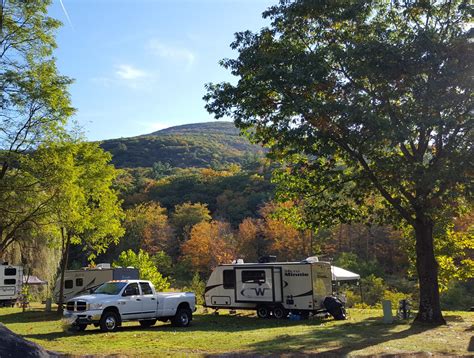 Escape to Nature's Oasis: Explore Serene Ny Campgrounds for Perfect Getaway!