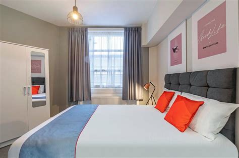 OYO Townhouse Apollo London Guest Room
