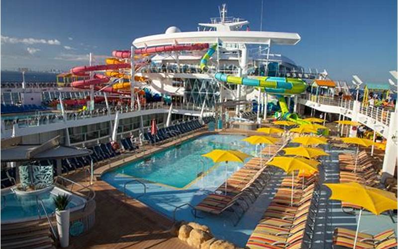 Oasis of the Seas Pool Deck: A Guide to the Ultimate Experience