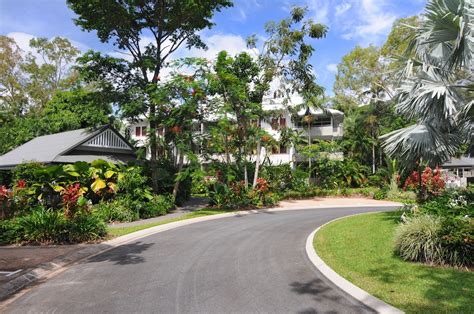 Oasis at Palm Cove Hotel Cairns Location