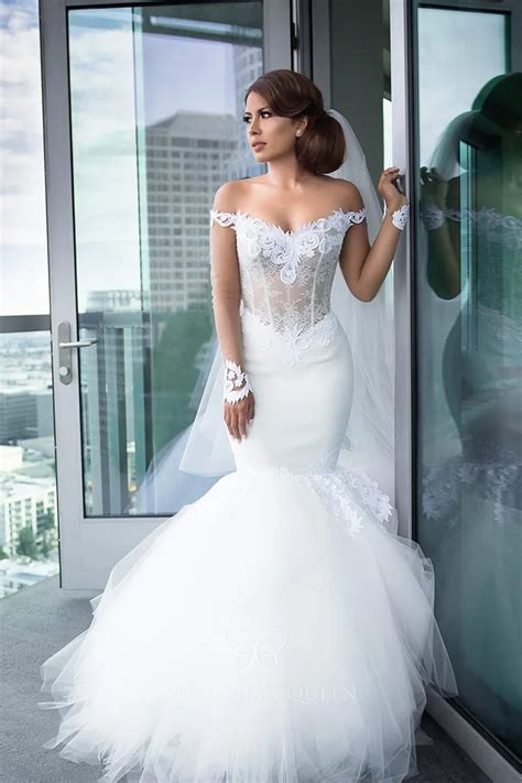 Unleash Your Inner Goddess: Off The Shoulder Mermaid Wedding Dress for a Stunning Bridal Look