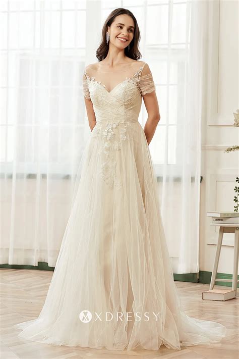 Off-the-Shoulder Illusion