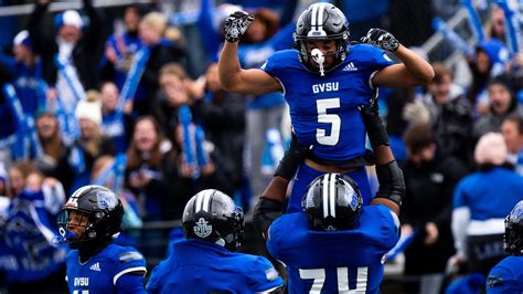 Offensive Explosion: Record-Setting Performance Stuns College Football