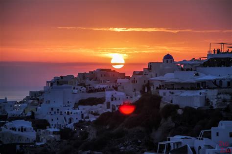 Oia Sunset Tips