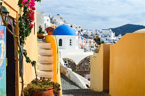 Oia Walking Tour