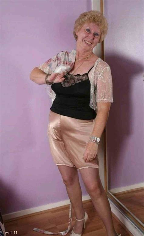 Old Women In Panties